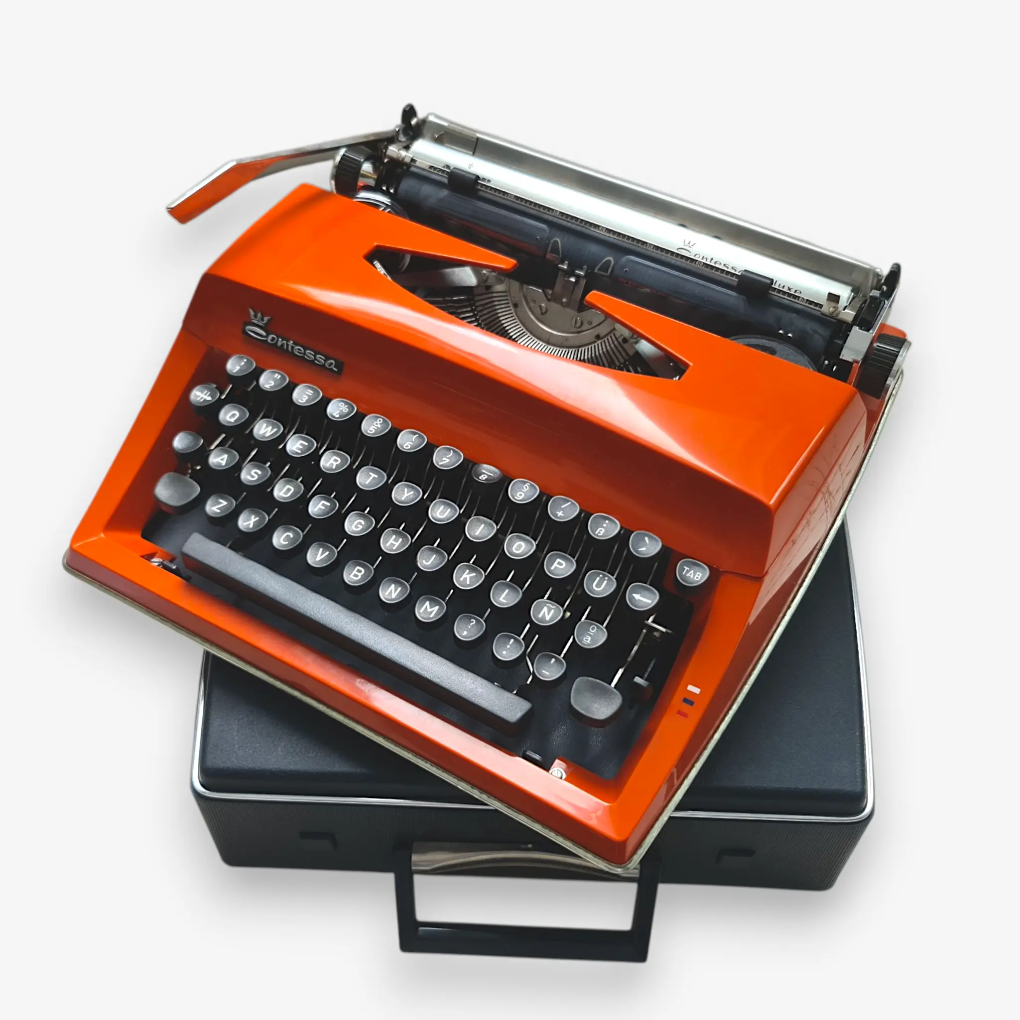 Adler Contessa DeLuxe Typewriter, Portable Vintage QWERTY