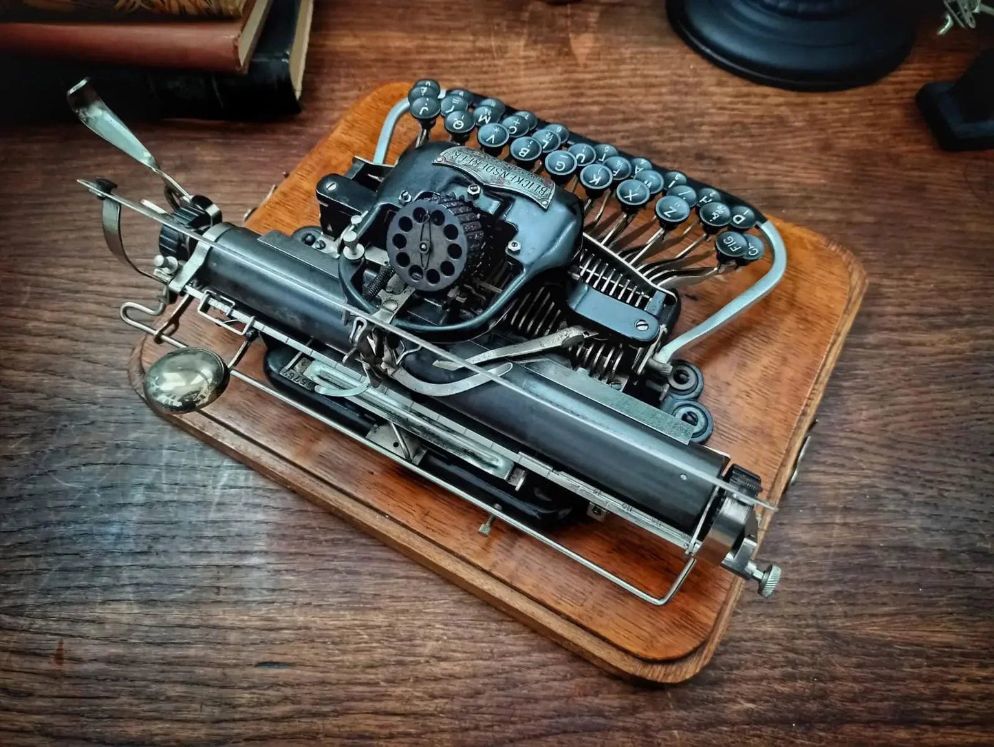 SOLD! Blickensderfer Nº7, 1900 Antique Rare Typewriter, Restored - ElGranero Typewriter.Company