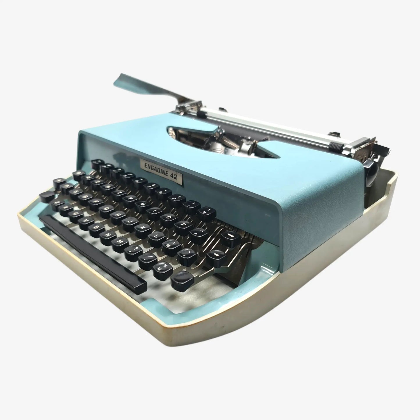 Engadine 42- Restored 1970s Portable Typewriter (QWERTY, Pica Typeface, Made in Italy) ElGranero Typewriter.Company