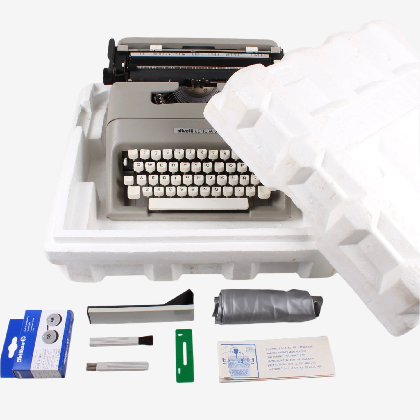 Extremely Rare! Just Unboxed New Olivetti Lettera 35 Typewriter - ElGranero Typewriter.Company