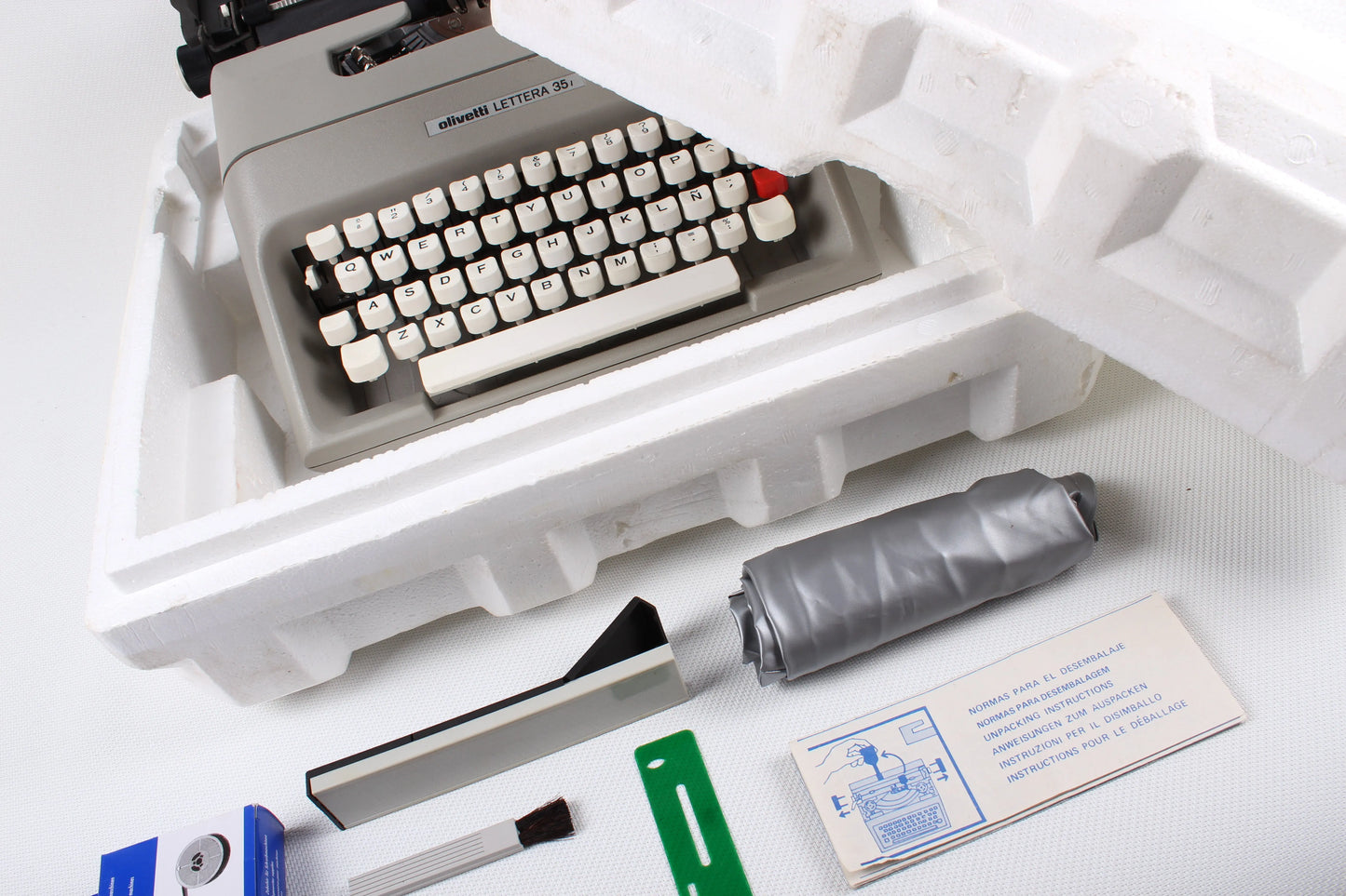 Extremely Rare! Just Unboxed New Olivetti Lettera 35 Typewriter - ElGranero Typewriter.Company