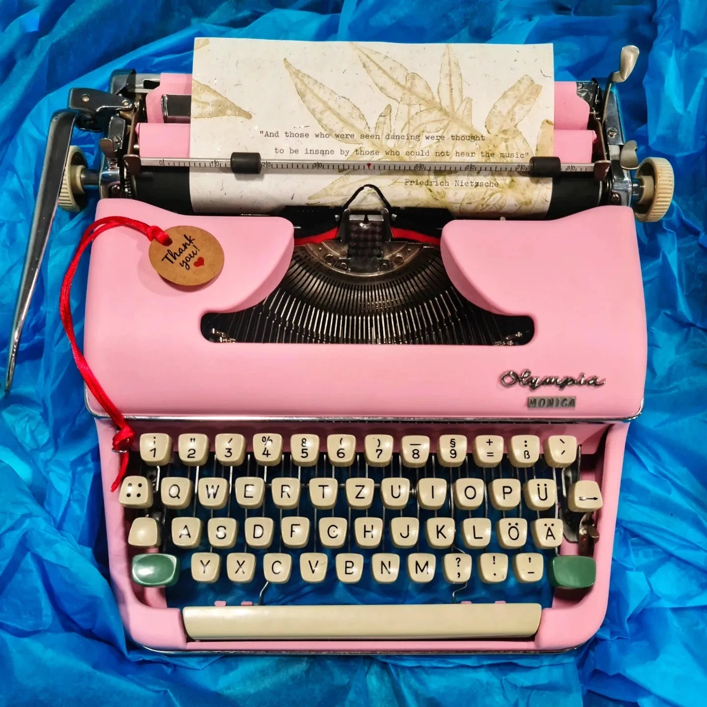 Gift Wrapping & Personal Touch  ElGranero Typewriter.Company