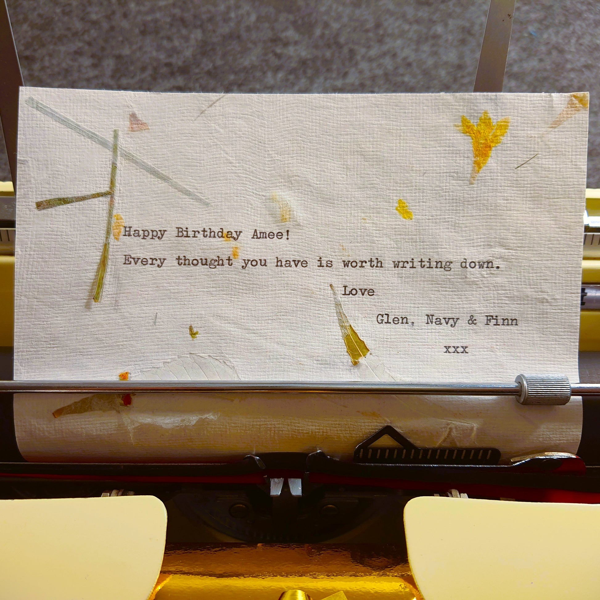 Gift Wrapping & Personal Touch  ElGranero Typewriter.Company