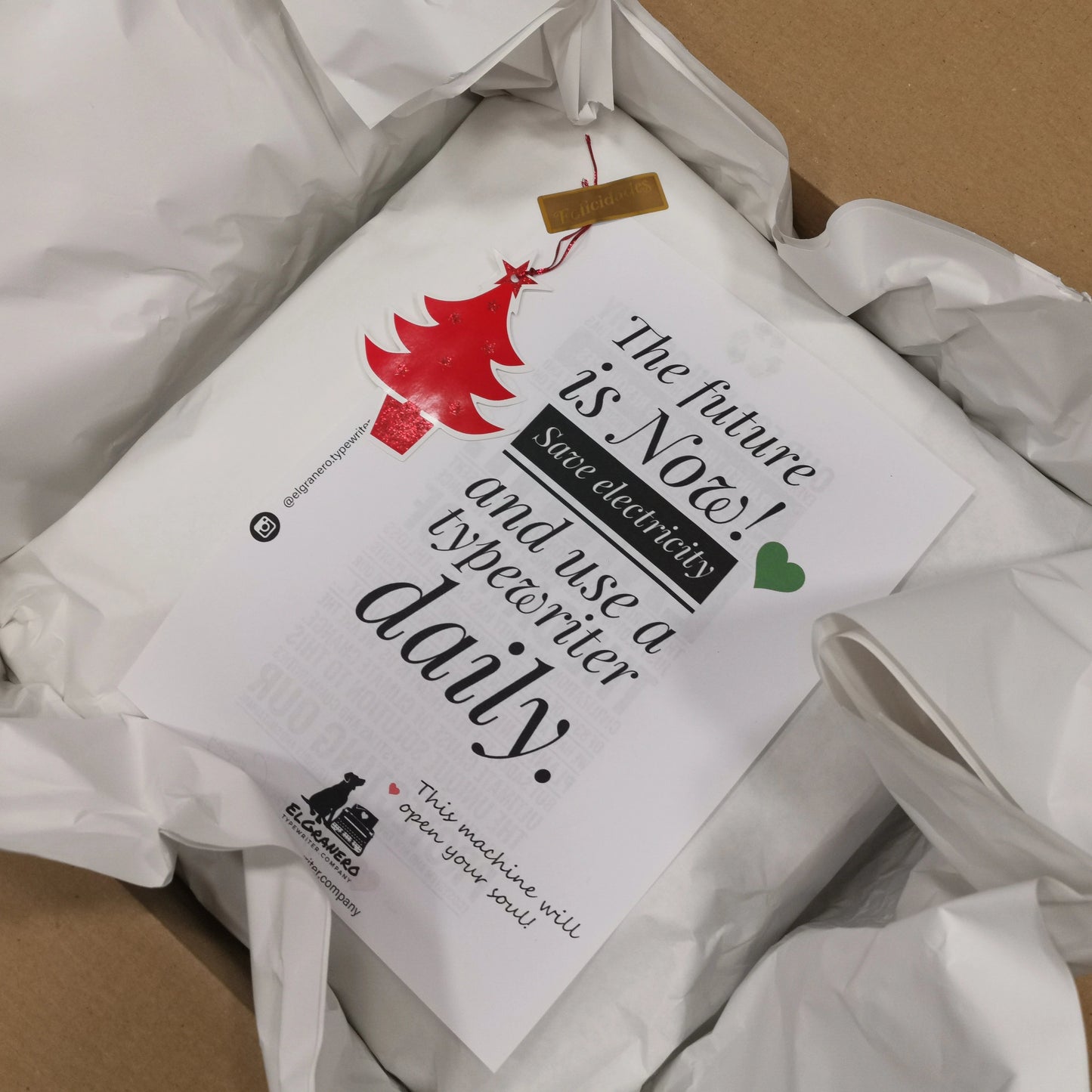 Gift Wrapping & Personal Touches  ElGranero Typewriter.Company