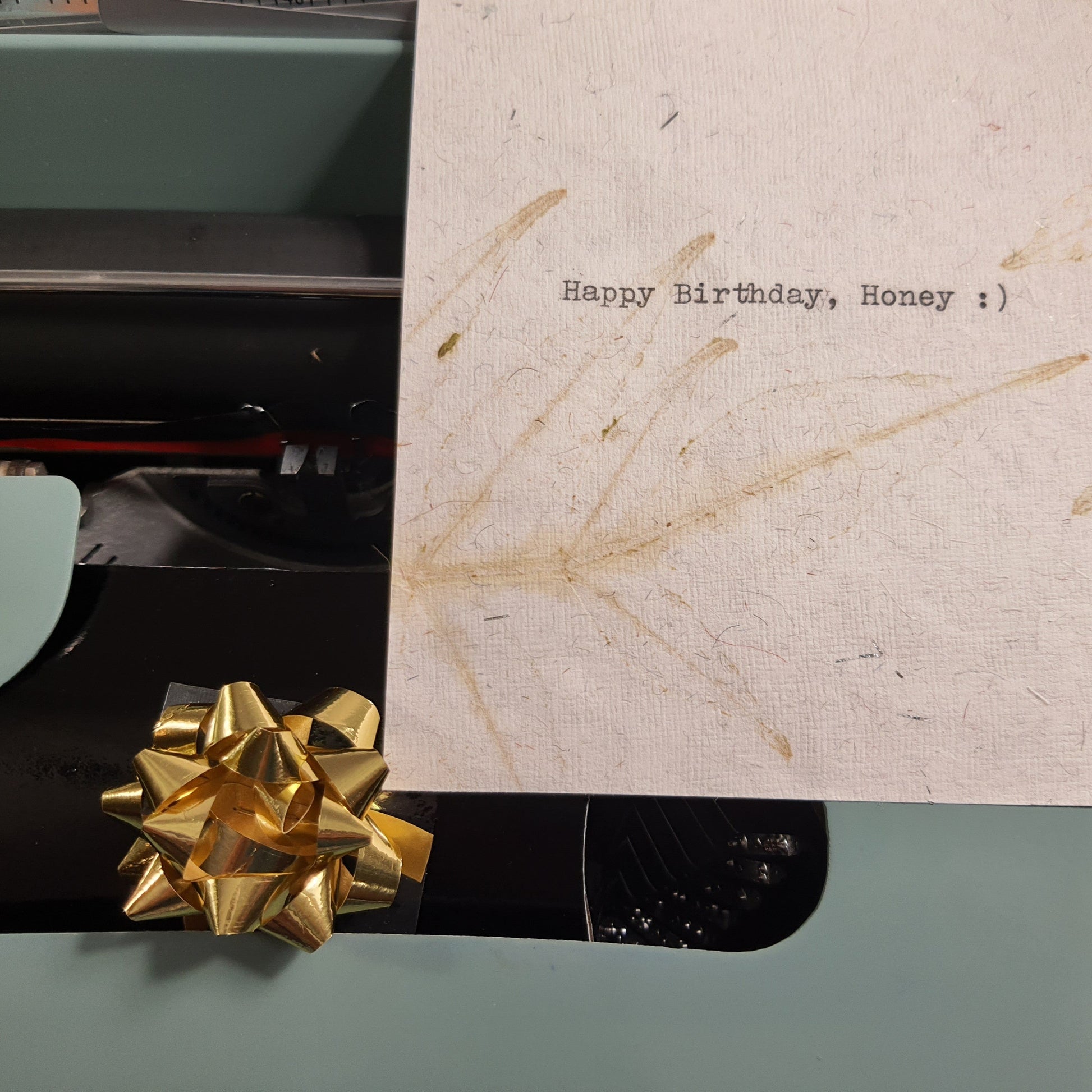 Gift Wrapping & Personal Touches  ElGranero Typewriter.Company