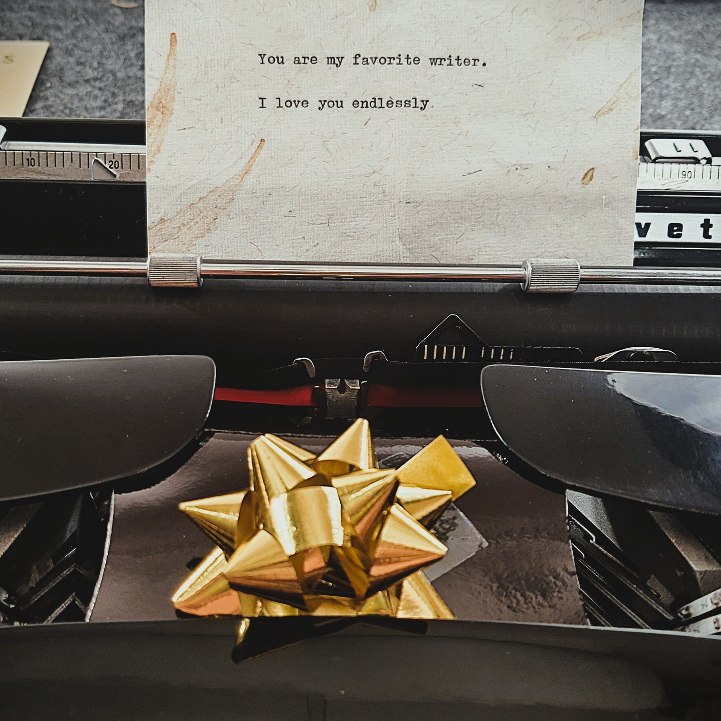 Gift Wrapping & Personal Touches  ElGranero Typewriter.Company