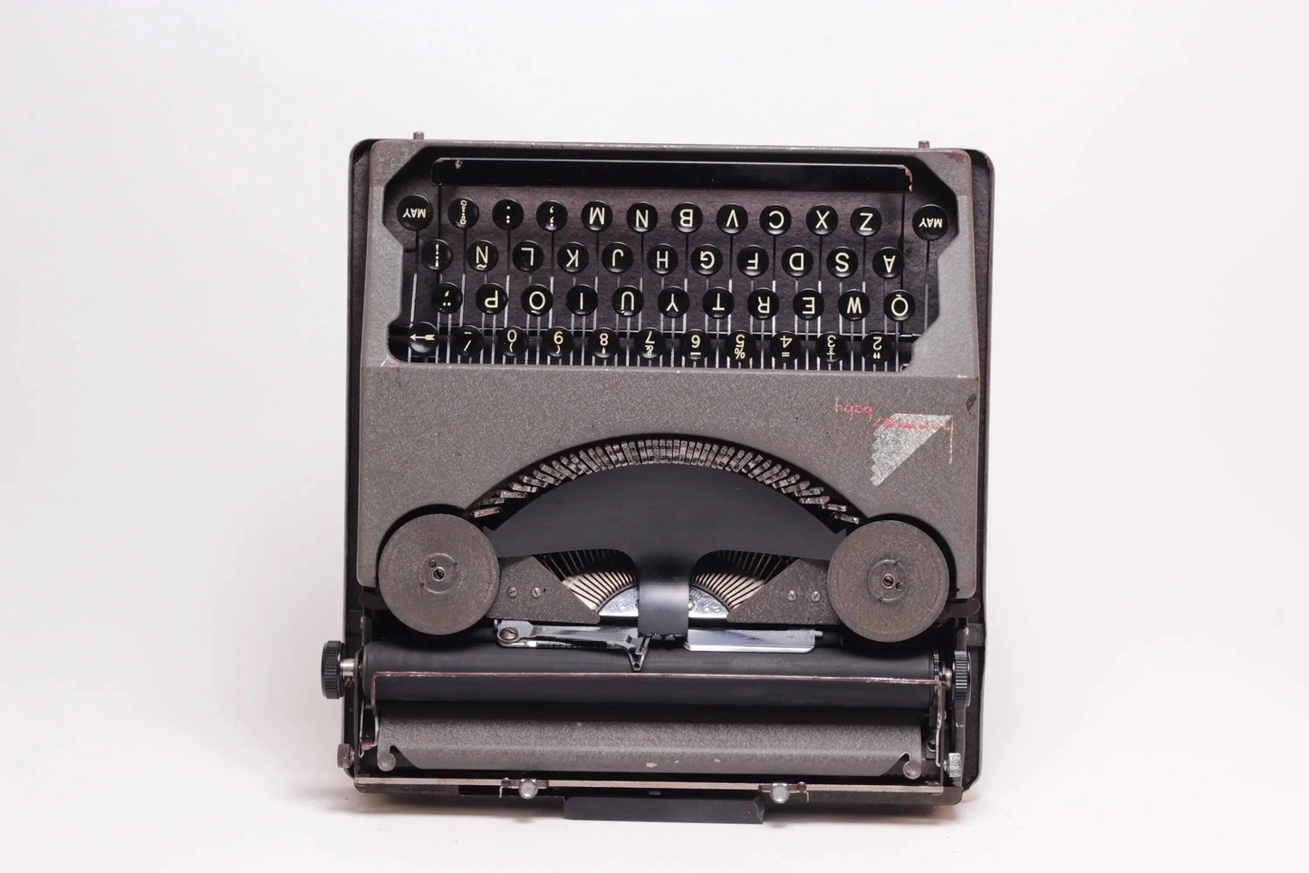 Hermes Baby Gray, Vintage Manual Typewriter, Restored - ElGranero Typewriter.Company