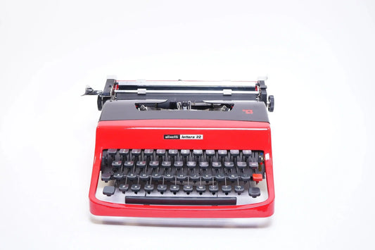 Olivetti Lettera 32 Red & Black Vintage Manual Typewriter, Refurbished - ElGranero Typewriter.Company