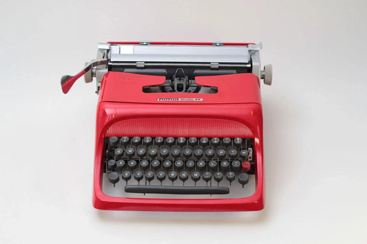 Olivetti Studio 44 Glossy Red, Vintage Manual Typewriter, Refurbished - ElGranero Typewriter.Company