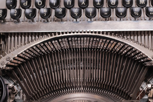 Patria Black, Vintage Manual Typewriter, Restored - ElGranero Typewriter.Company