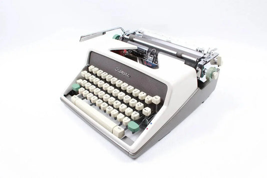 SOLD! Olympia SM7 2-Tone Gray, Vintage Manual Typewriter, Restored - ElGranero Typewriter.Company