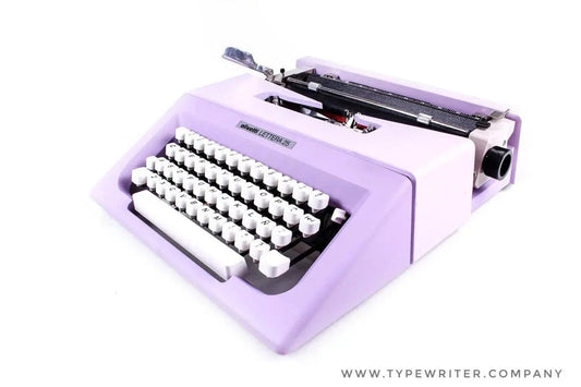 Olivetti Lettera 25 Lilac, Vintage Manual Typewriter, Refurbished - ElGranero Typewriter.Company