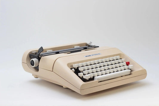 Olivetti Lettera 35 Beige, Vintage Manual Typewriter, Restored - ElGranero Typewriter.Company