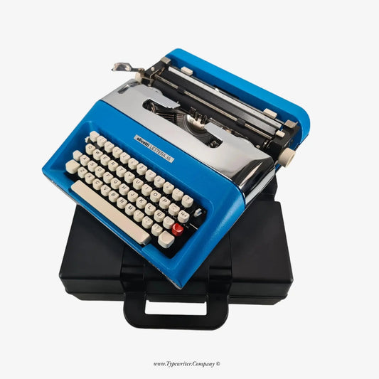 Olivetti Lettera 35 Blue & Silver Manual Vintage Typewriter, Refurbished ElGranero Typewriter.Company