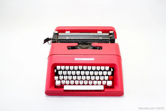 Olivetti Lettera 35 Crimson Red Vintage Manual Typewriter, Refurbished - ElGranero Typewriter.Company