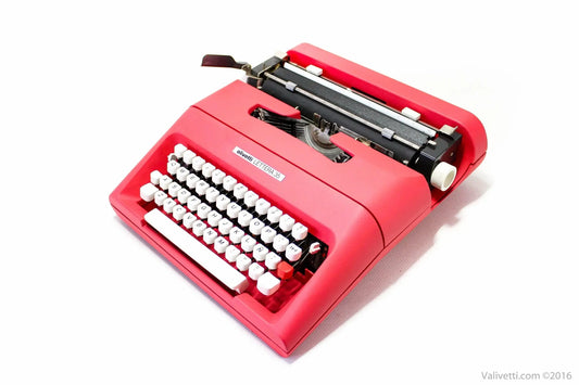 Olivetti Lettera 35 Crimson Red Vintage Manual Typewriter, Refurbished - ElGranero Typewriter.Company