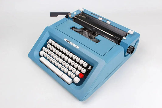 Olivetti Studio 46 Blue, Vintage Manual Typewriter, Restored - ElGranero Typewriter.Company