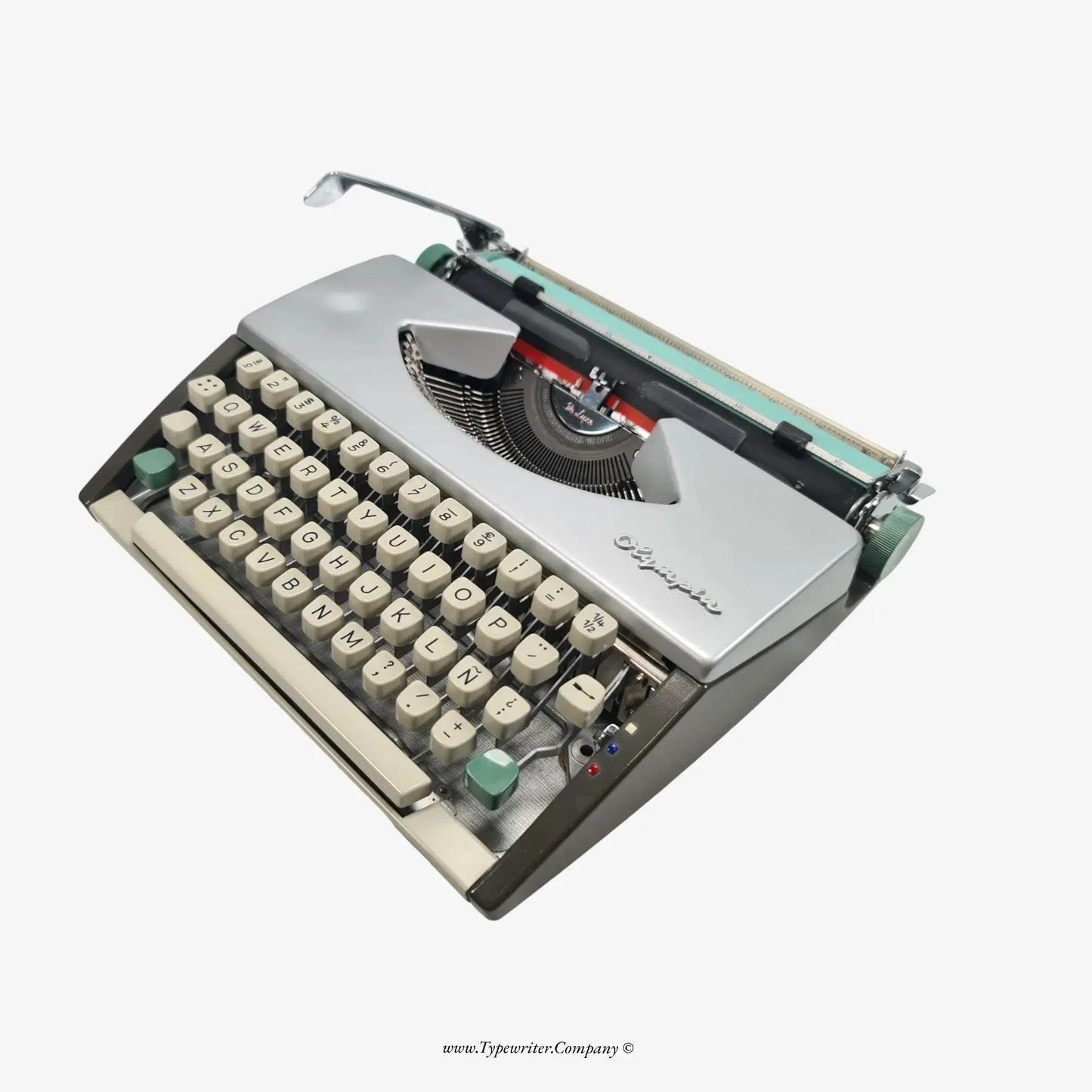 Olympia SF Typewriter, Silver, QWERTY Keyboard, Refurbished - ElGranero Typewriter.Company