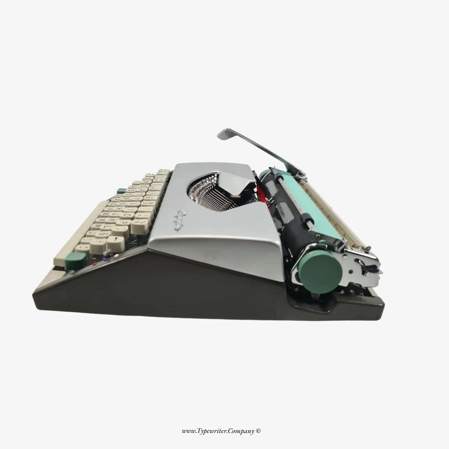 Olympia SF Typewriter, Silver, QWERTY Keyboard, Refurbished - ElGranero Typewriter.Company