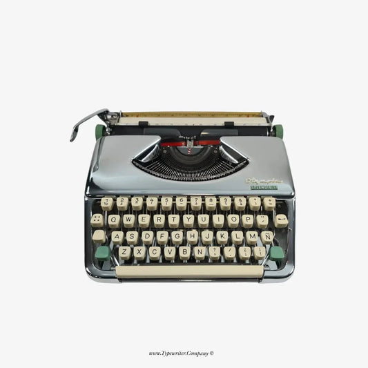 Olympia Splendid Vintage Typewriter, Chrome-Plated, QWERTY Keyboard, Restored - ElGranero Typewriter.Company
