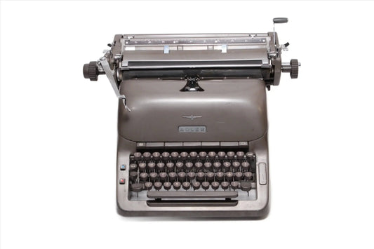 SOLD! Adler Arabic/Persian, ماشین تحریر, Vintage Typewriter, for display - not working, آلة كاتبة - ElGranero Typewriter.Company