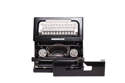 Olivetti Lettera 25 Black Typewriter, Vintage Manual, Refurbished - ElGranero Typewriter.Company