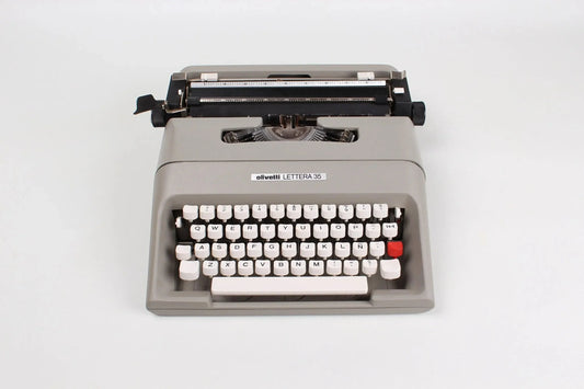 Olivetti Lettera 35, Gray Manual Vintage Typewriter, Restored - ElGranero Typewriter.Company