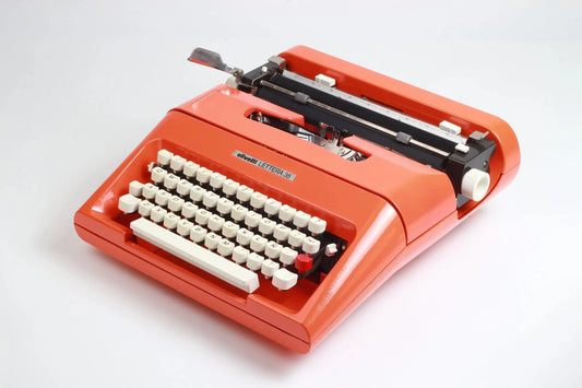 Olivetti Lettera 35 Orange Typewriter, Vintage, Mint Condition, Refurbished - ElGranero Typewriter.Company
