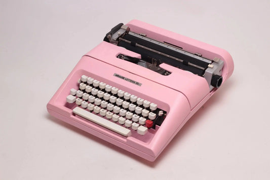 Olivetti Lettera 35 Pink Typewriter, Vintage, Mint Condition, Professionally Serviced - ElGranero Typewriter.Company