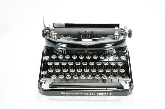 SOLD! Underwood Noiseless Portable Typewriter Vintage Manual, Serviced - ElGranero Typewriter.Company