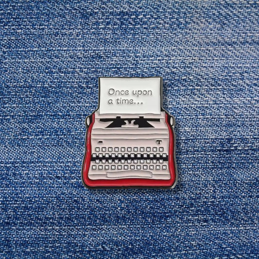 Vintage Enamel Pin - Gift for Writer - Souvenir - Typewriter Pins ElGranero Typewriter.Company