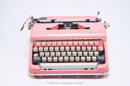SOLD! Olympia SM, Vintage Manual Typewriter, Refurbished - ElGranero Typewriter.Company