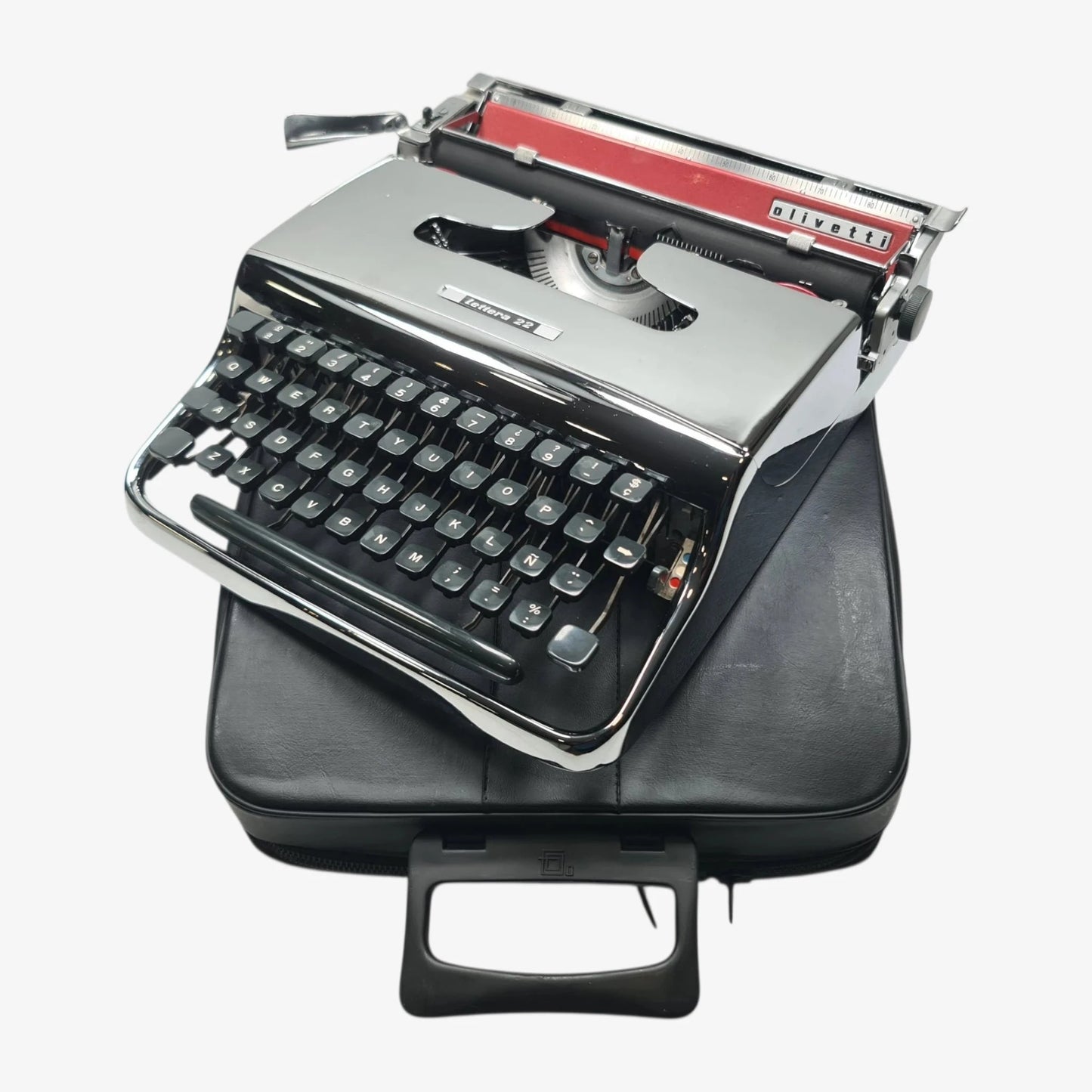 Olivetti Pluma 22 - Chrome Limited Edition Typewriter QWERTY  ElGranero Typewriter.Company