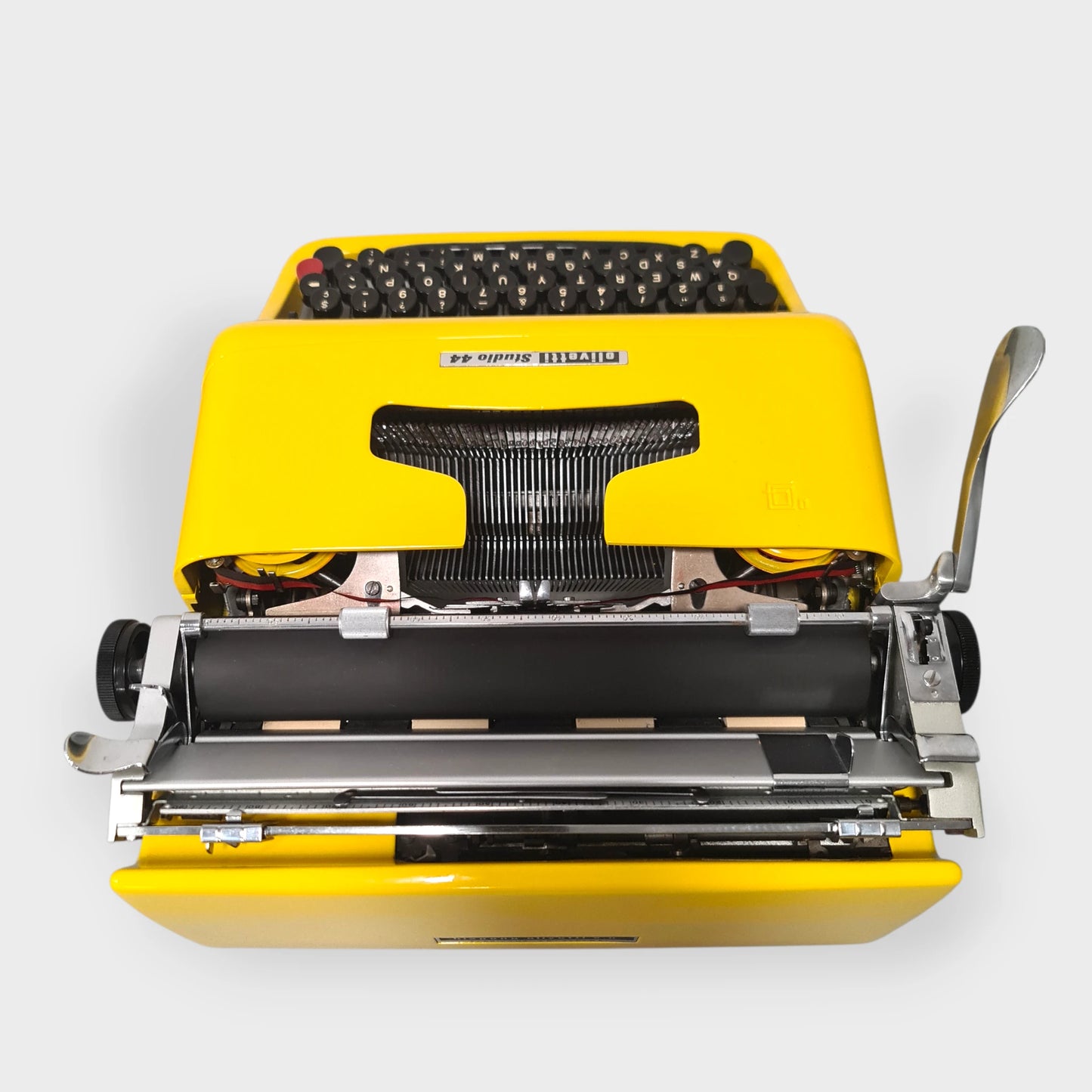 (Copia) Olivetti Studio 44 Glossy Yellow, Vintage Manual Typewriter, Restored  ElGranero Typewriter.Company