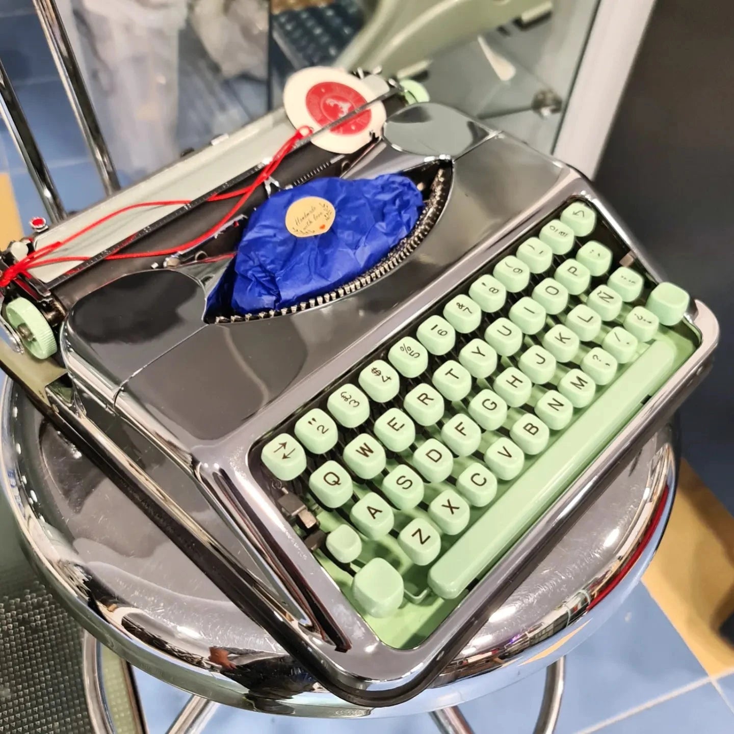 Gift Wrapping & Personal Touch  ElGranero Typewriter.Company