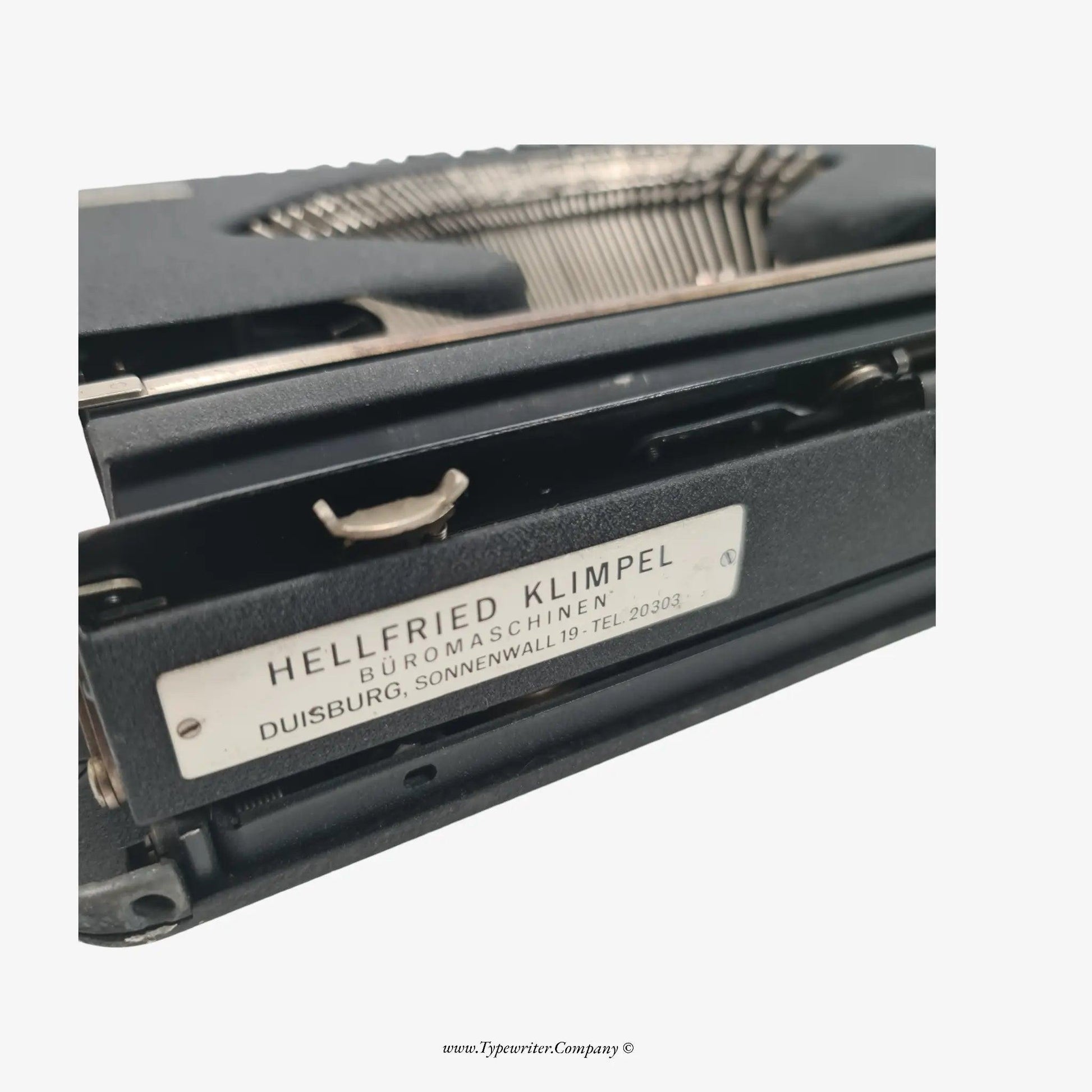 SOLD! Gossen Tippa UltraPortable Vintage Manual Typewriter, Serviced - ElGranero Typewriter.Company