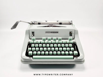 SOLD! Hermes 3000 Typewriter, Vintage Manual Portable, Refurbished - ElGranero Typewriter.Company
