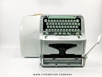 SOLD! Hermes 3000 Typewriter, Vintage Manual Portable, Refurbished - ElGranero Typewriter.Company