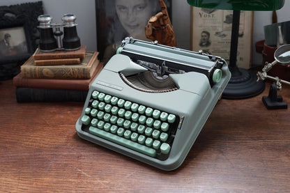 SOLD! Hermes Baby Seafoam Green, Vintage Manual Typewriter, Restored - ElGranero Typewriter.Company