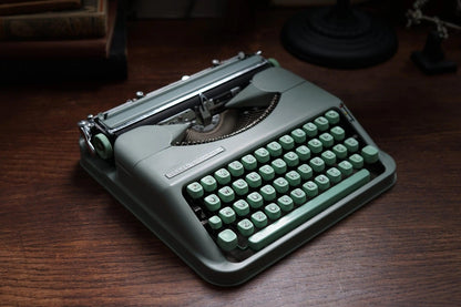 SOLD! Hermes Baby Seafoam Green, Vintage Manual Typewriter, Restored - ElGranero Typewriter.Company