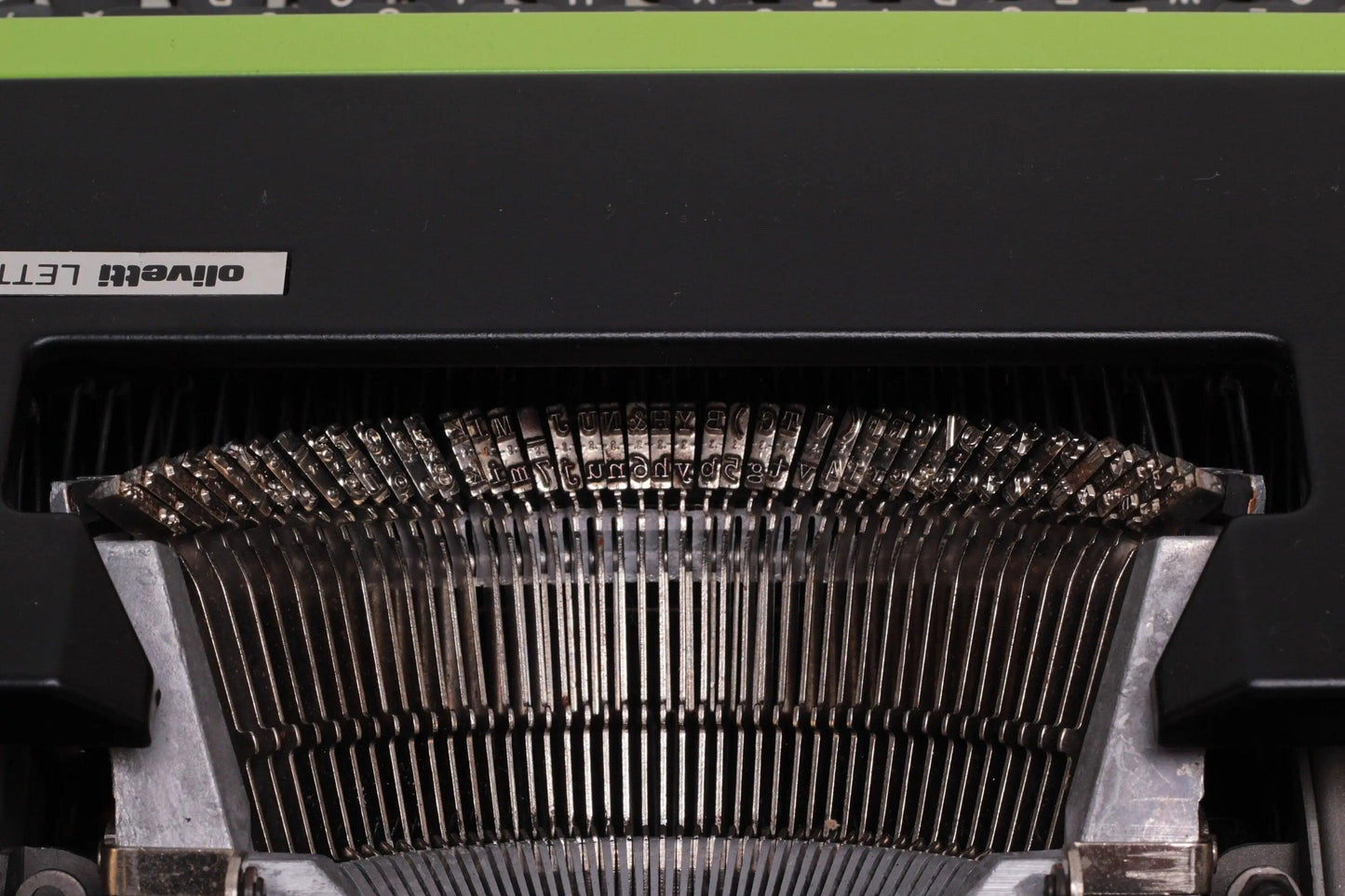 SOLD! Olivetti Dora Green Black, Vintage Manual Typewriter, Refurbished - ElGranero Typewriter.Company