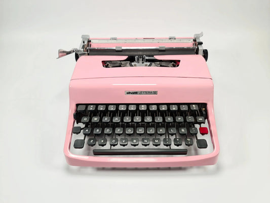 Limited Edition Lettera 32 Flamingo Pink Typewriter, Vintage, Mint Condition, Manual Portable, Professionally Serviced by Typewriter.Company - ElGranero Typewriter.Company