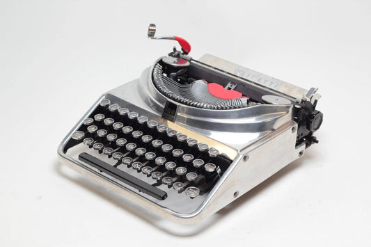 Olivetti Ico MP1 Polished Silver, Vintage Manual Typewriter, Restored - ElGranero Typewriter.Company