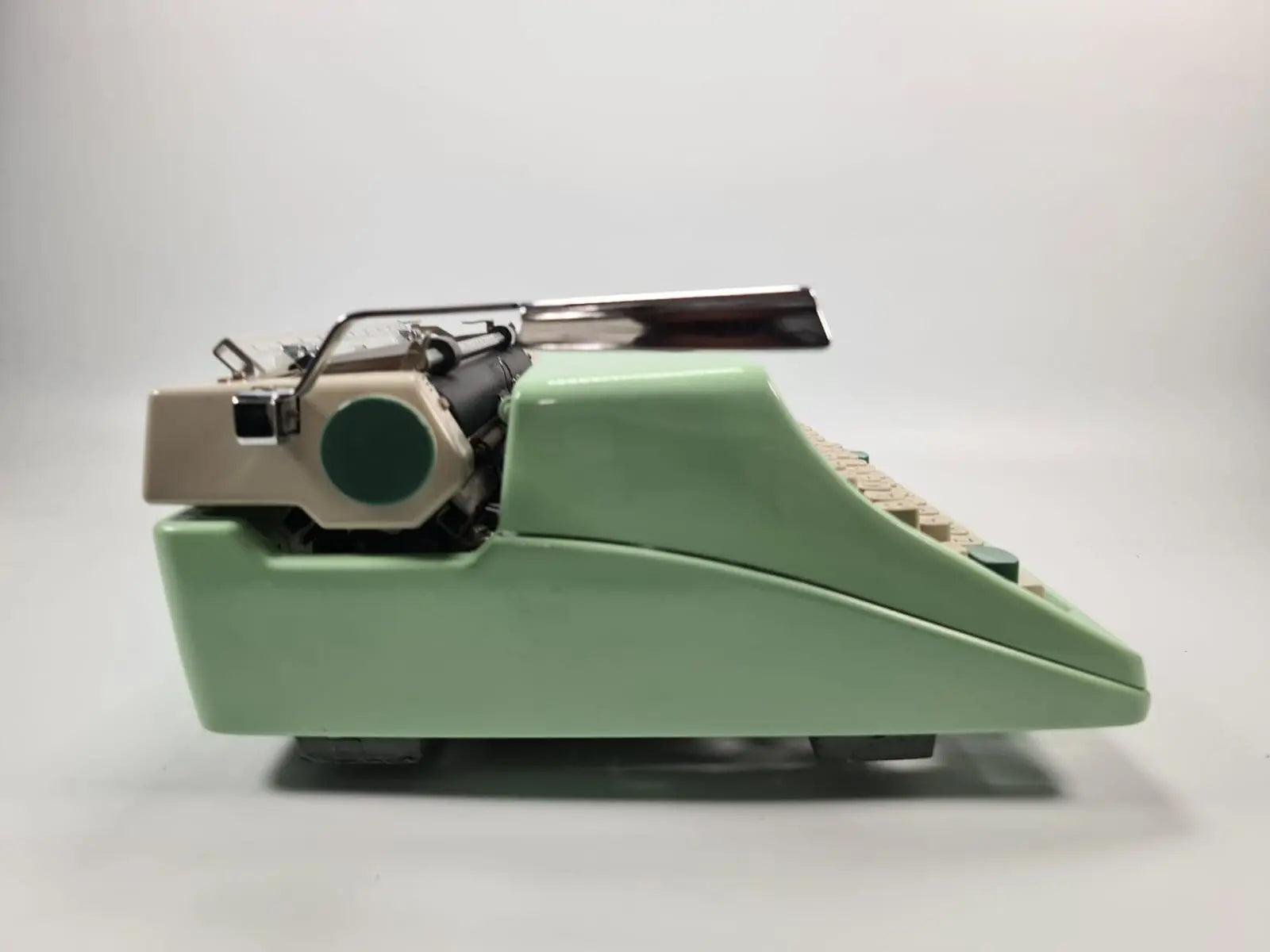 SOLD! Olympia SM Pistachio, Vintage Manual Typewriter, Restored - ElGranero Typewriter.Company