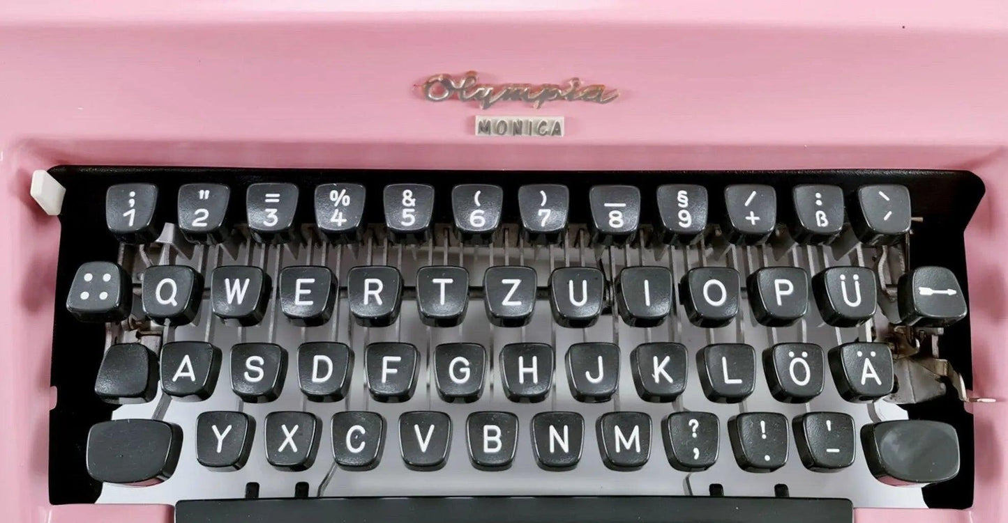 SOLD! Olympia SM Light Pink, Vintage Manual Typewriter, Restored - ElGranero Typewriter.Company