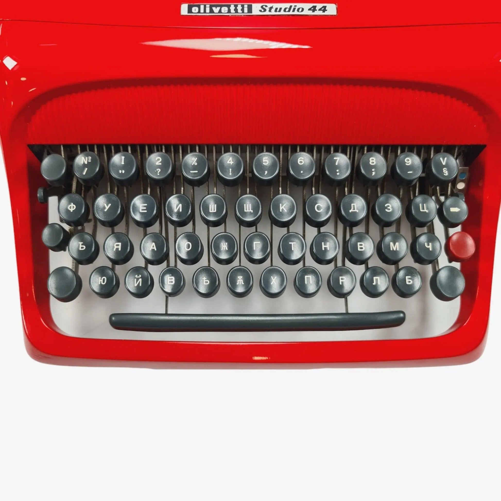SOLD! Russian Typewriter Olivetti Studio 44 Typewriter, Restored - ElGranero Typewriter.Company