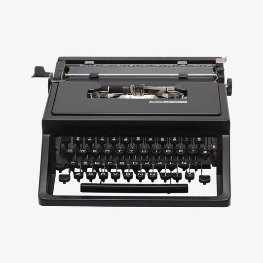 Olivetti Dora, Black Portable Manual Vintage Typewriter, Restored