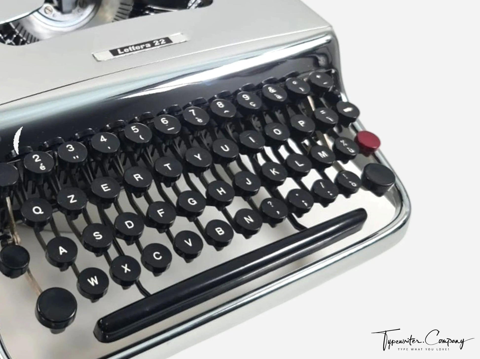Olivetti Lettera 22 Chrome-Plated Vintage Manual Typewriter, Serviced - ElGranero Typewriter.Company