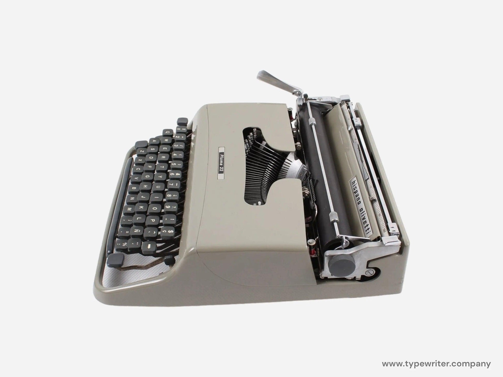 SOLD! Olivetti Lettera 22 Gray Beige, Vintage Manual Typewriter, Restored - ElGranero Typewriter.Company
