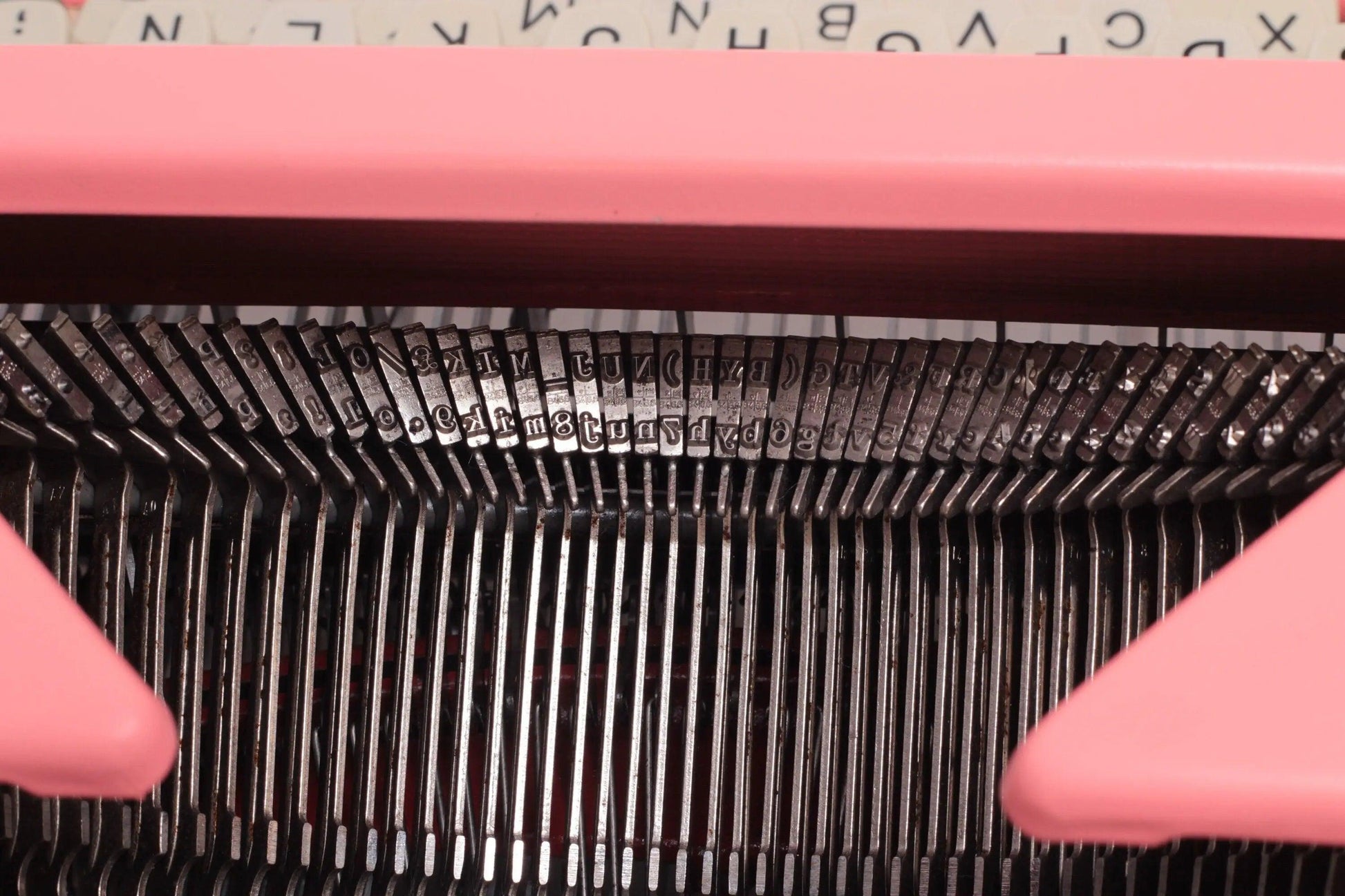 SOLD! Olympia SM7 Pink, Vintage Manual Typewriter, Restored - ElGranero Typewriter.Company